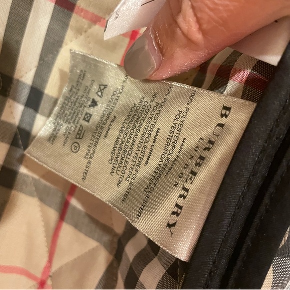 Burberry Women’s Quilted Jacket size M - Picture 2 of 10